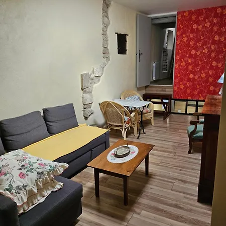La Petite Maison