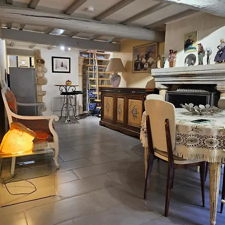 La Petite Maison